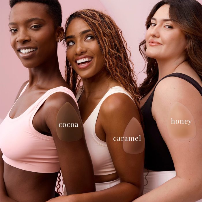 CAKES_triangles_on_arms_2000x2667-Copy-Copy.jpg CAKES_triangles_on_arms_2000x2667-Copy-Copy.jpg